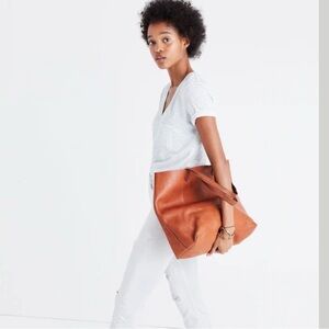 Gorgeous leather Madewell Tranport tote very good condition